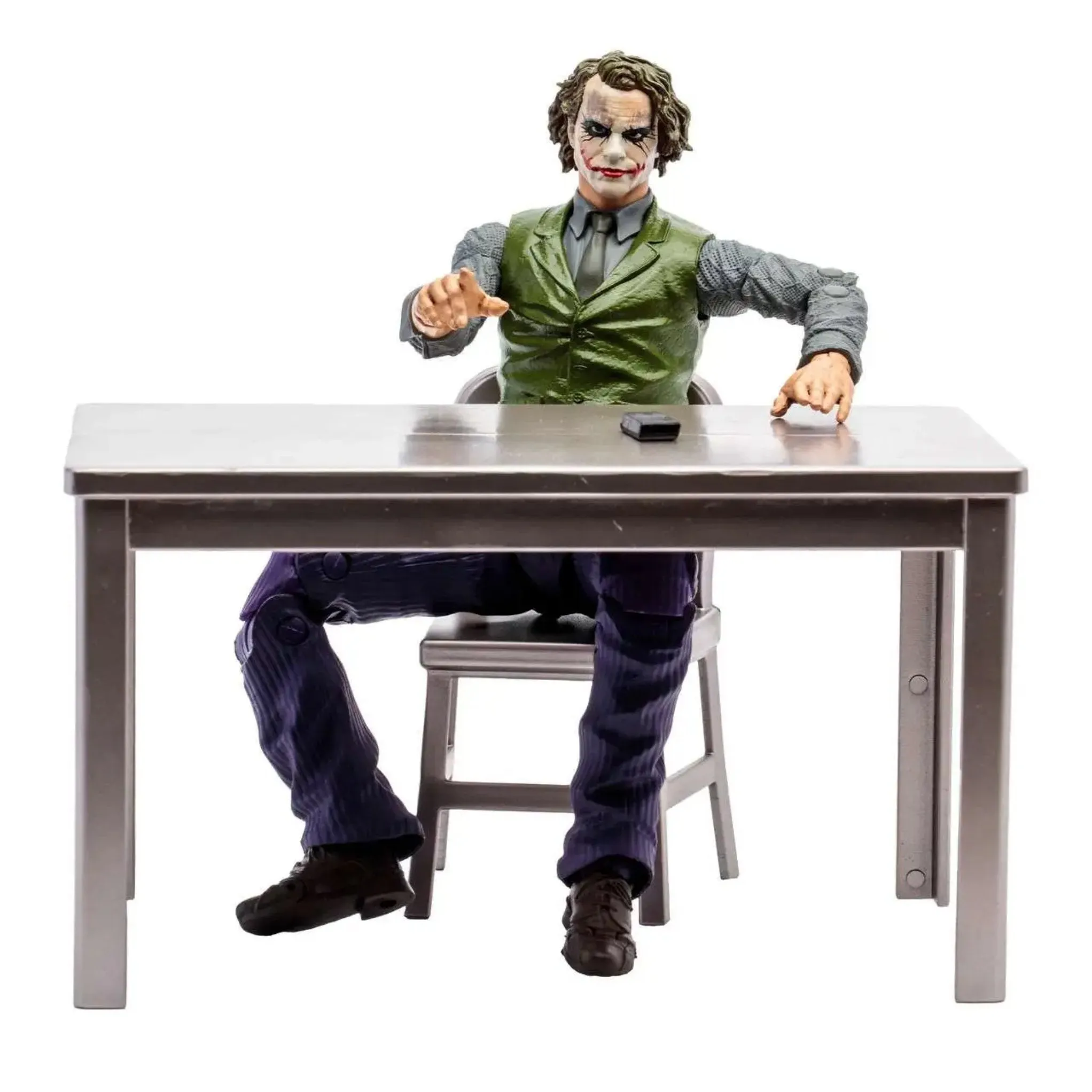 DC Multiverse Exclusive Gold Label Interrogation Room Joker (The Dark Knight)