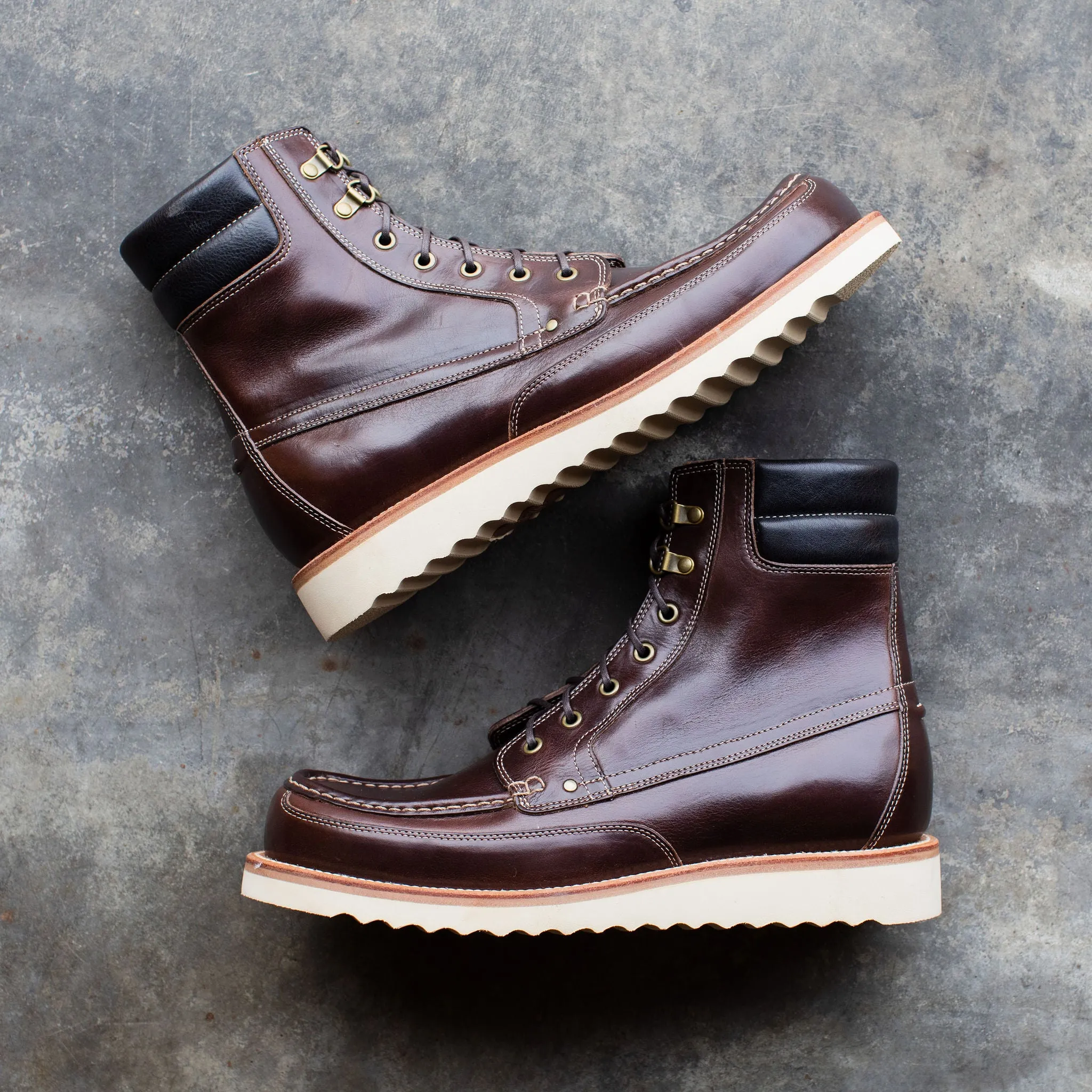 Field Boot Crimson Chromexcel