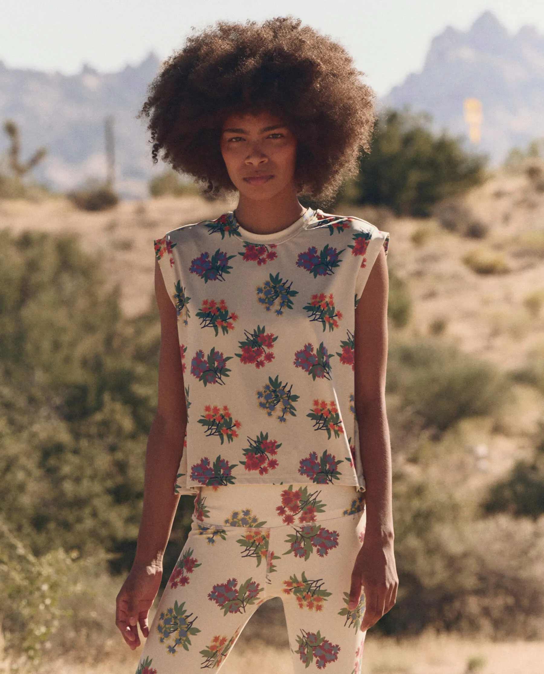 The Boxy Trail Tank. -- Pale Khaki Palisade Floral