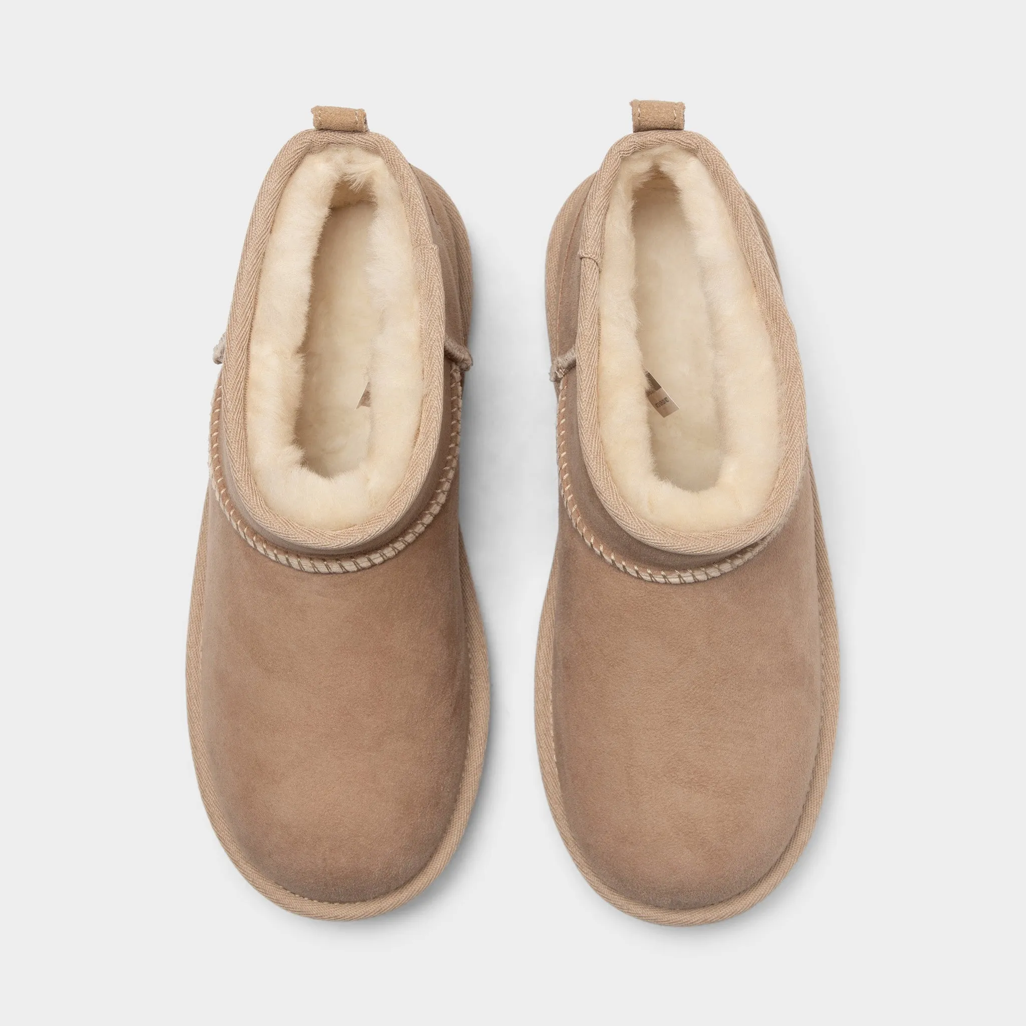 UGG Juniors' Ultra Mini / Sand