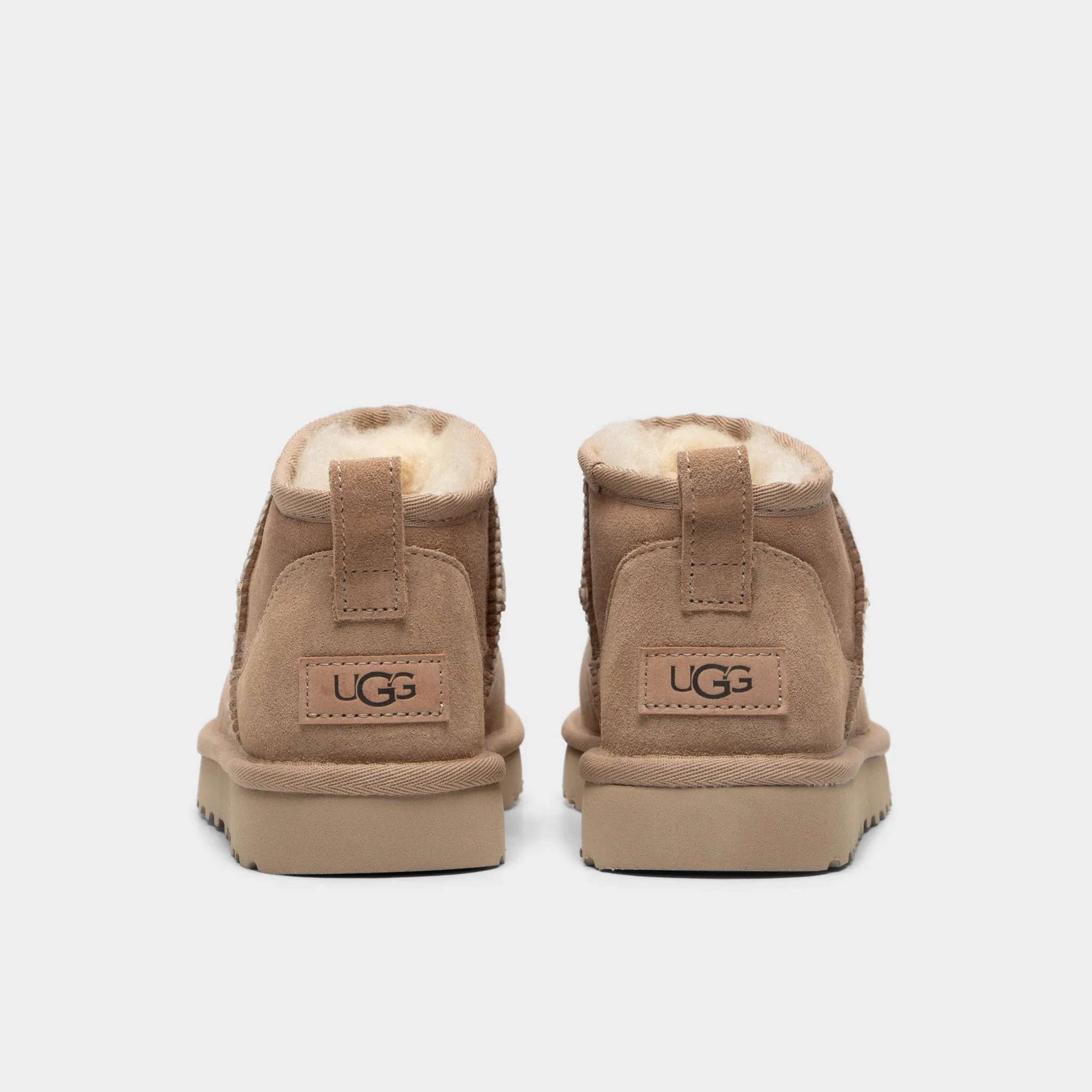 UGG Women's Classic Ultra Mini / Sand